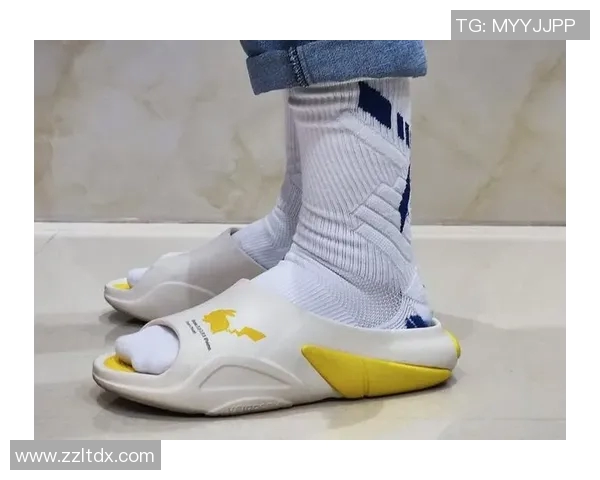 球袜的舒适与功能：如何选择适合运动与日常穿搭的完美袜子